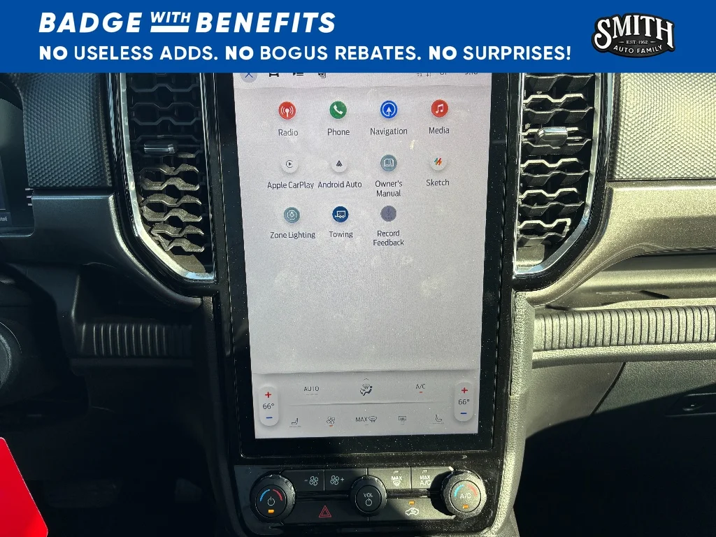 Certified Used 2025 Oxford White Ford XLT image 15