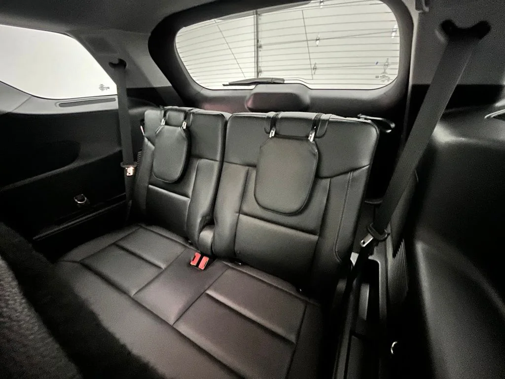 Used 2022 Silver Ford Limited image 43