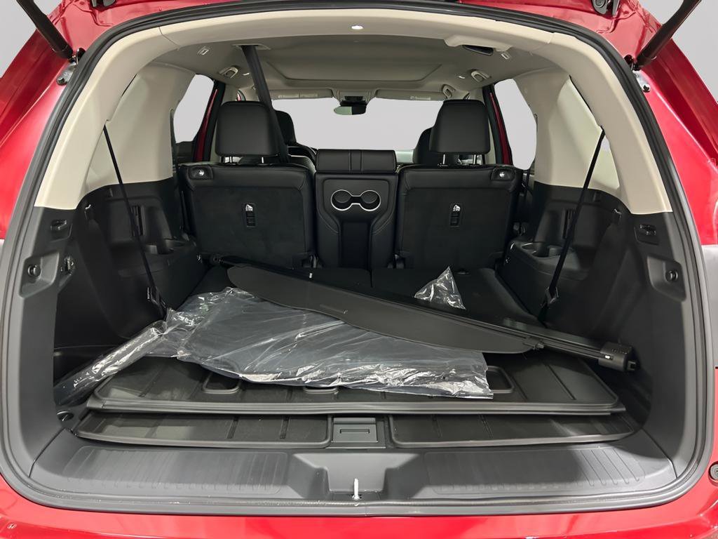 Certified Used 2025 Radiant Red Metallic II Honda AWD TRG image 29