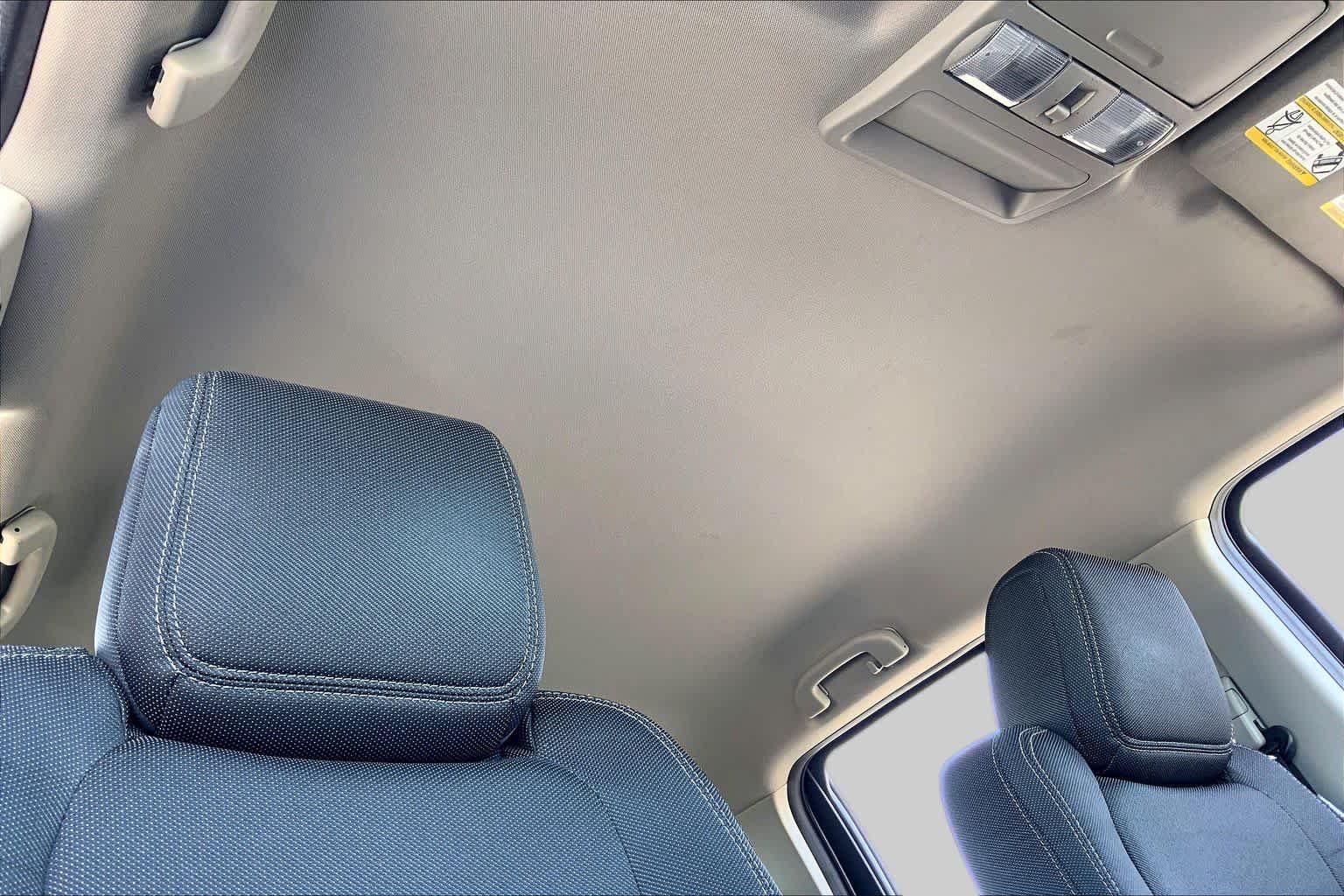 Used 2023 Glacier White Nissan SV image 14