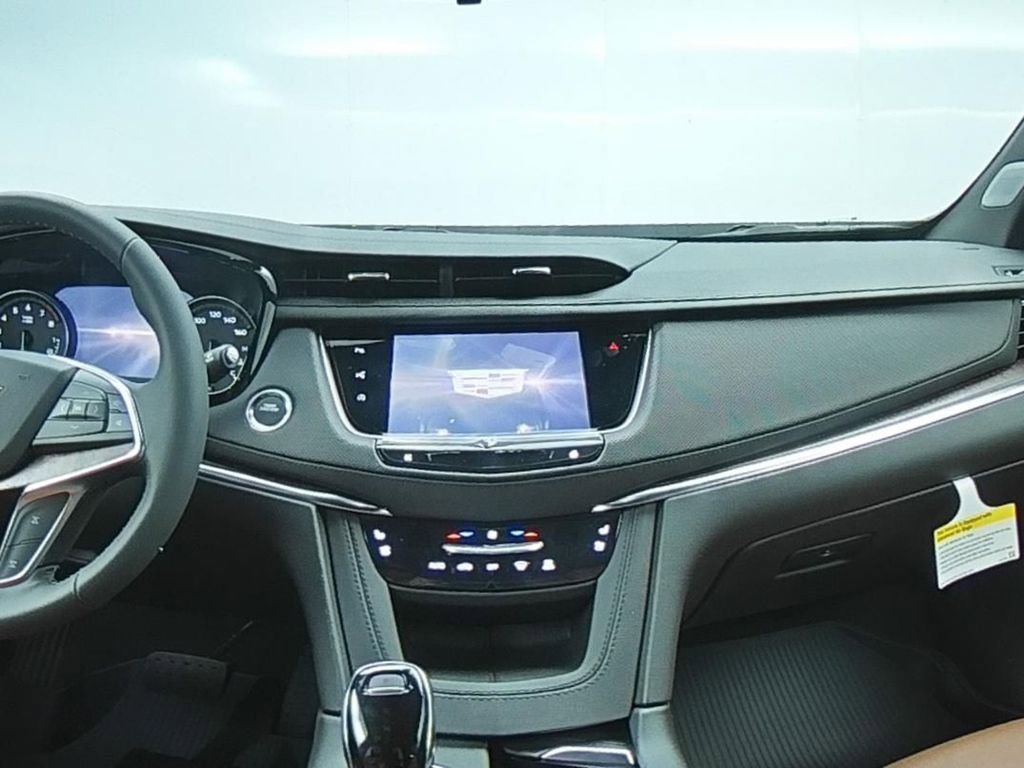 2025 Cadillac XT5 Premium Luxury - Photo 10