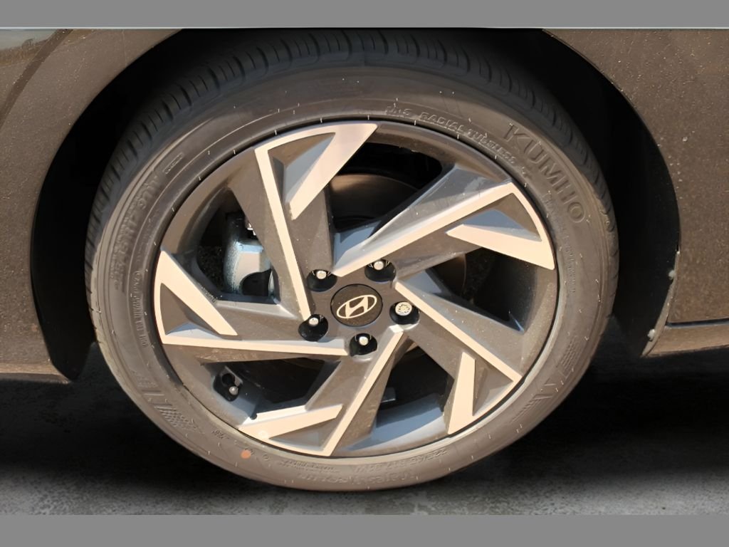 Certified Used 2025 Abyss Black Hyundai SEL Sport image 25