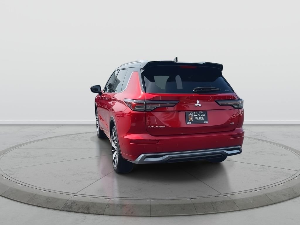 New 2026 RED DIAMOND/BLK Mitsubishi SEL image 5