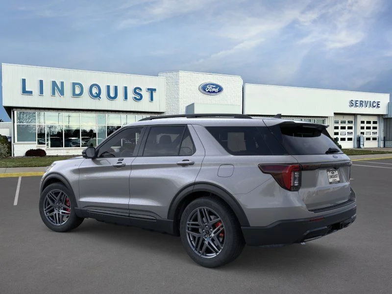 New 2026 Carbonized Gray Metallic Ford ST-Line image 4