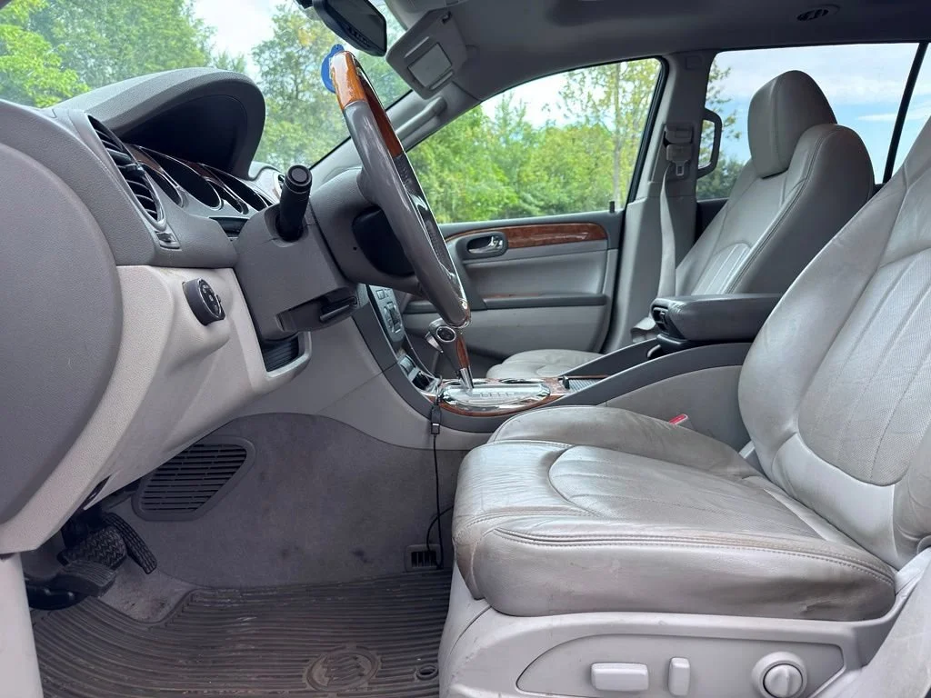 Used 2012 Buick Enclave Leather with VIN 5GAKRCED9CJ304147 for sale in Wellington, OH