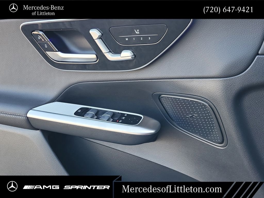 New 2026 Black Mercedes-Benz GLC 300 image 22