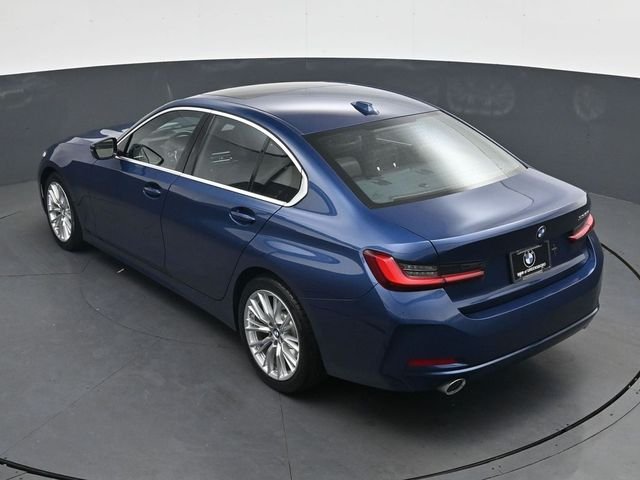 Used 2024 Blue BMW 330i image 27