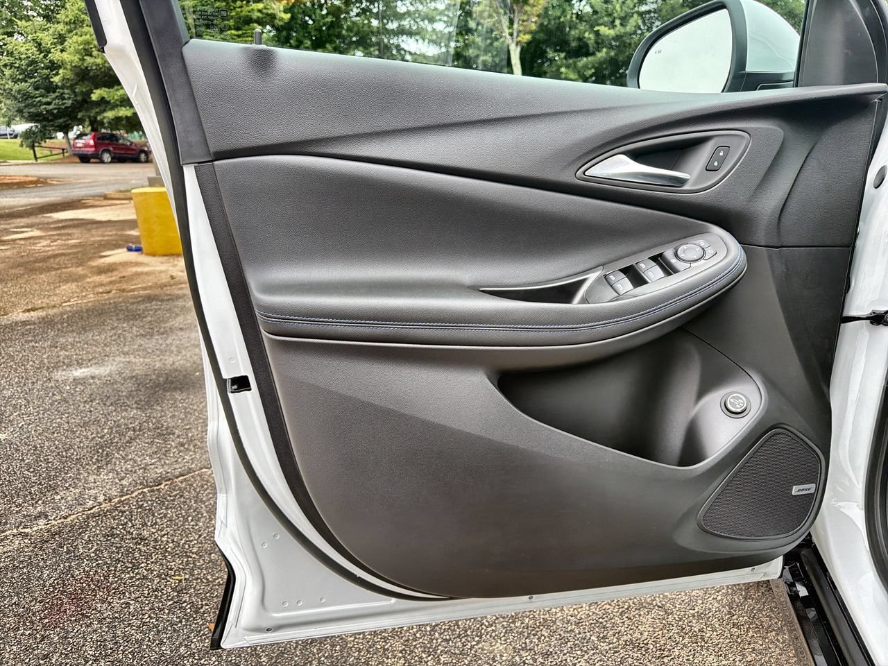New 2026 Summit White Buick Sport Touring image 18