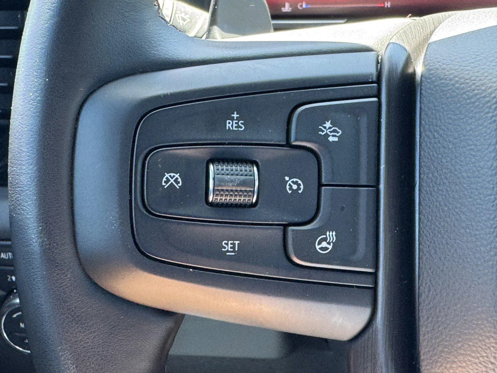 Used 2025 Summit White GMC AT4 image 22