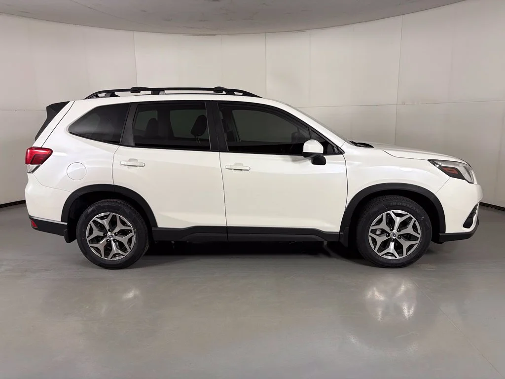 Used 2024 White Subaru Premium image 9