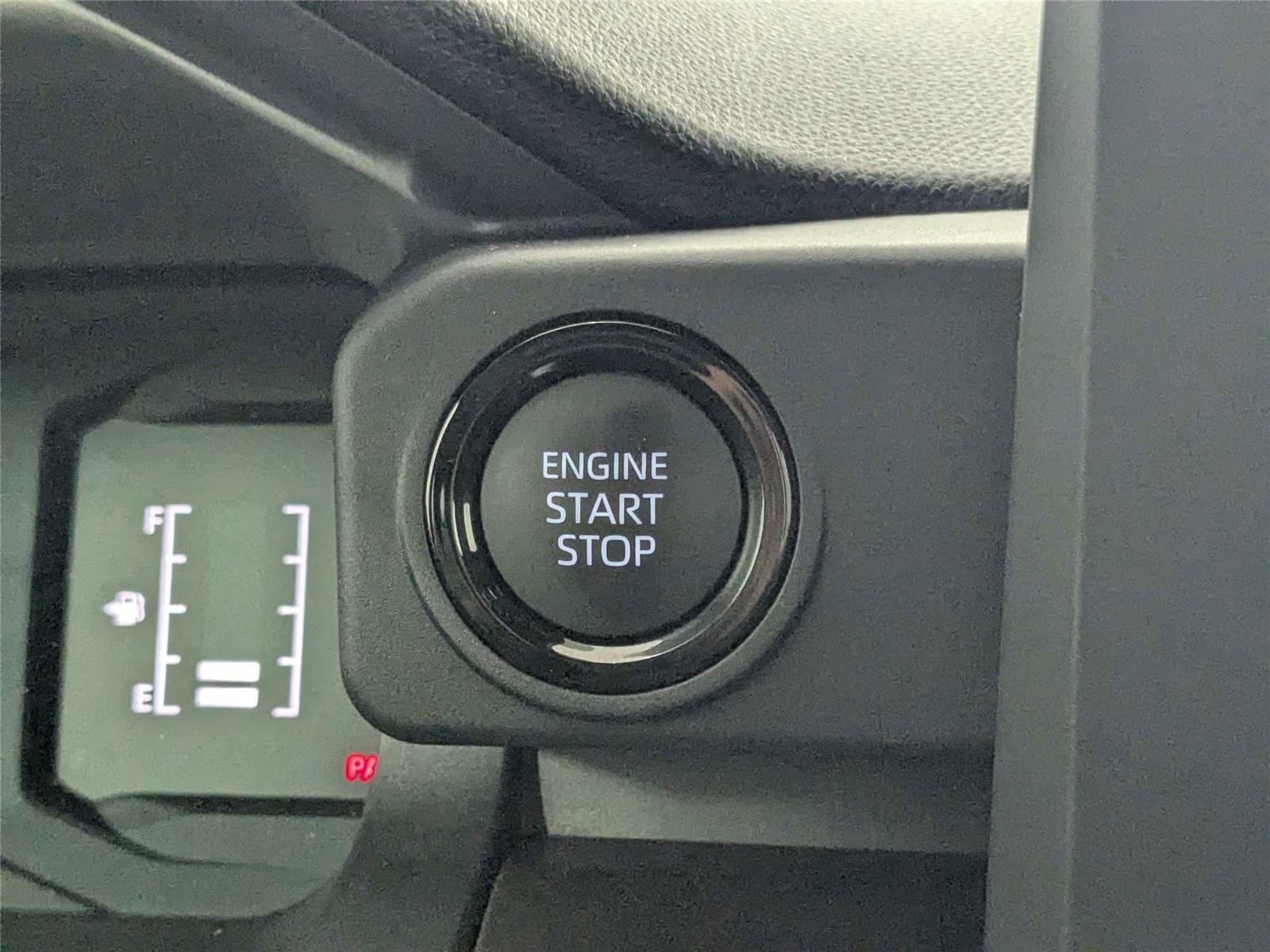 2026 Toyota Tacoma SR5 - Photo 17