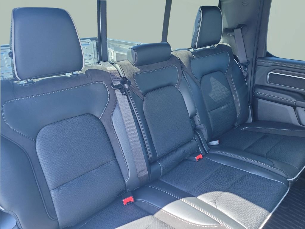 2026 RAM 1500 Laramie - Photo 33