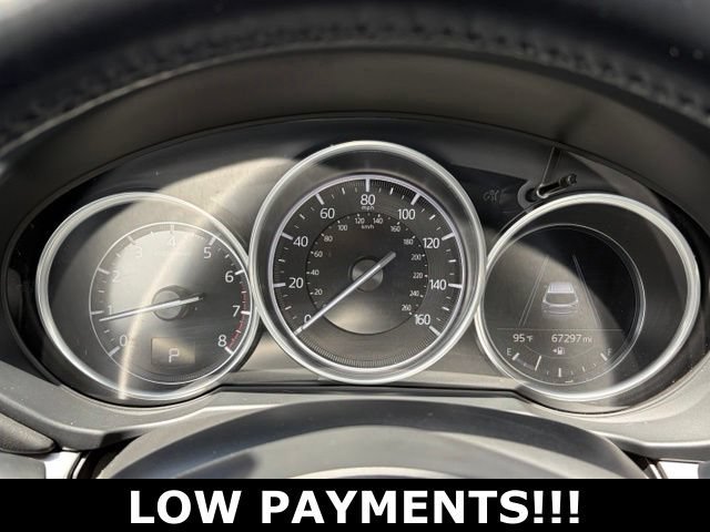Used 2021 Snowflake White P Mazda Touring image 18
