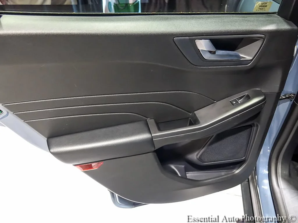 Used 2024 Blue Ford ST-Line image 25