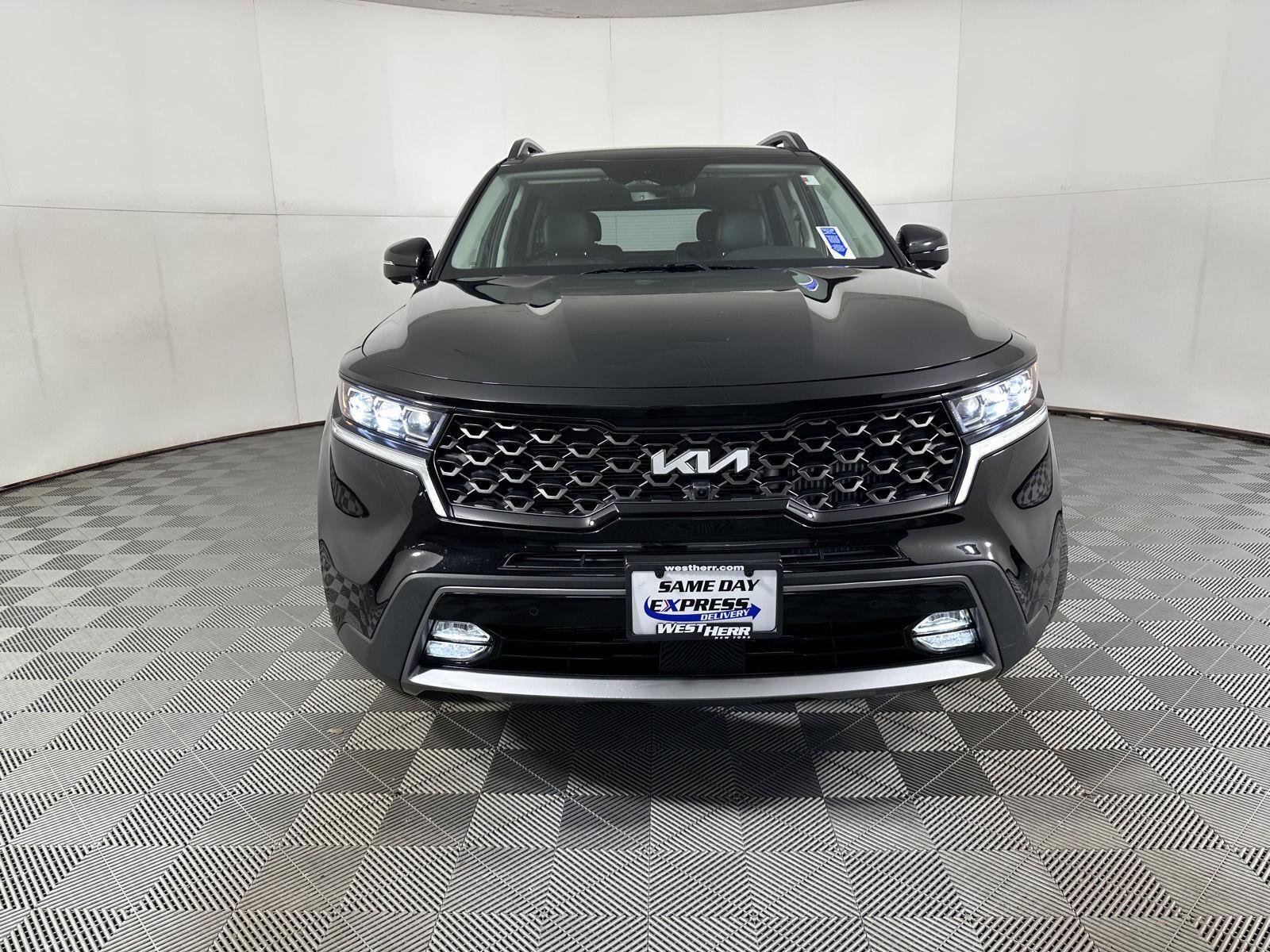 Used 2023 Ebony Black Kia X-Line SX Prestige image 2