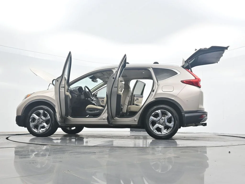 Used 2019 White Honda EX-L image 43