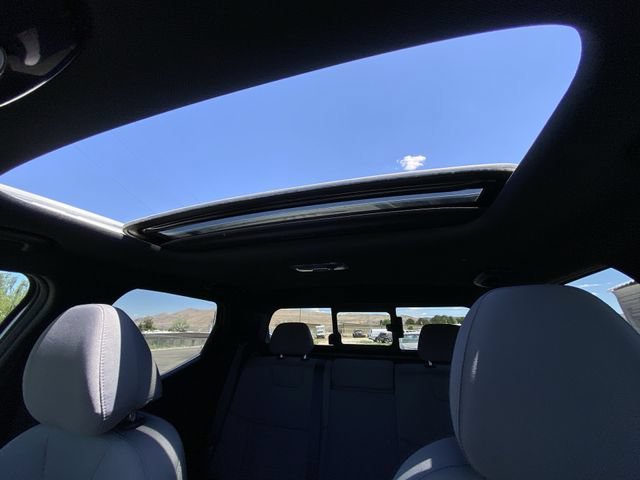 Used 2023 White Hyundai SEL Premium image 22