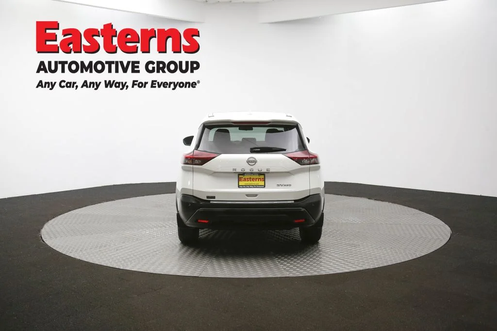 Used 2023 White Nissan SV image 39
