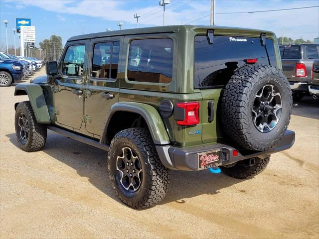 New 2023 Sarge Green Clear-Coat Exterior Paint Jeep Rubicon 4xe image 3