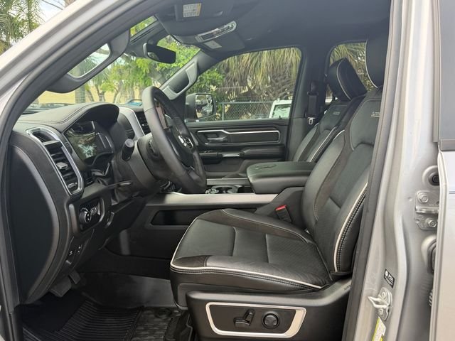 Used 2025 Silver Ram Laramie image 12