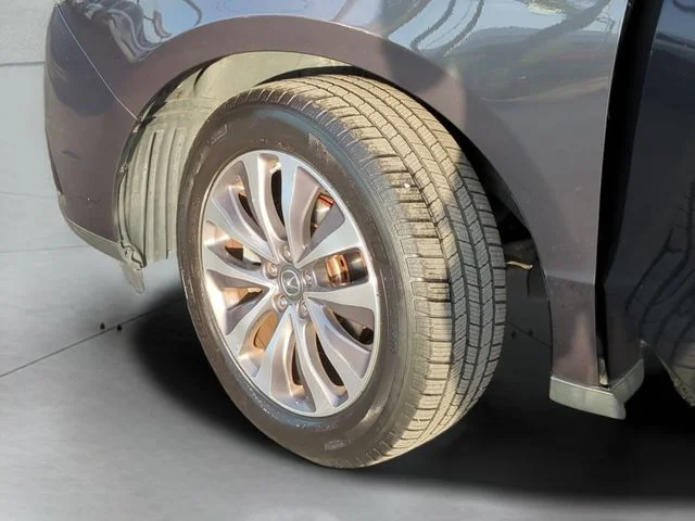 Used 2015  Acura 3.5L Technology Package image 35