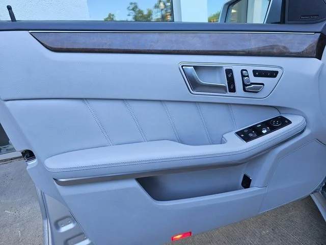 Used 2014 Silver Mercedes-Benz E 350 image 23