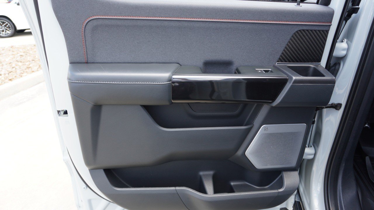Used 2023 White Ford Raptor image 35