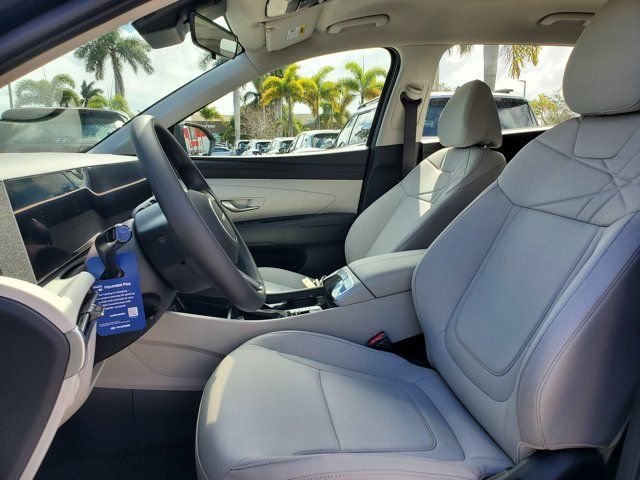 New 2026 Black Hyundai SE FWD image 11