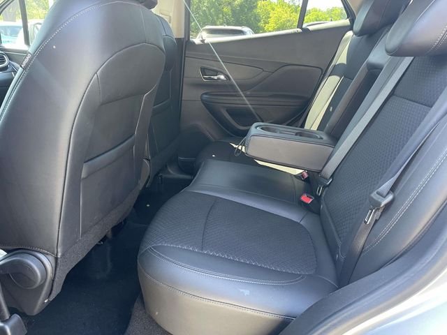 2022 Buick Encore Preferred - Photo 8