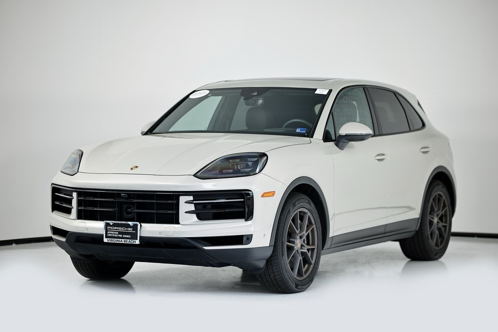 2025 Porsche Cayenne Base
