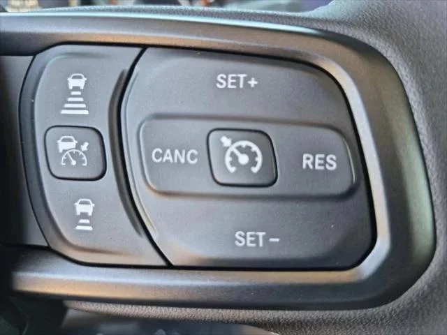 New 2026 Black Clearcoat Jeep Rubicon image 24