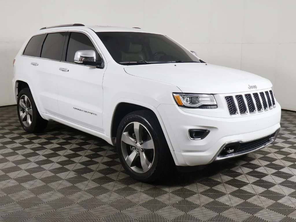 Used 2015 Jeep Grand Cherokee Overland with VIN 1C4RJFCG2FC912264 for sale in Parma, OH