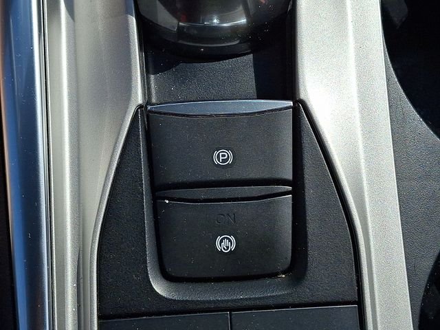 Used 2023 Black Ford XLT image 27