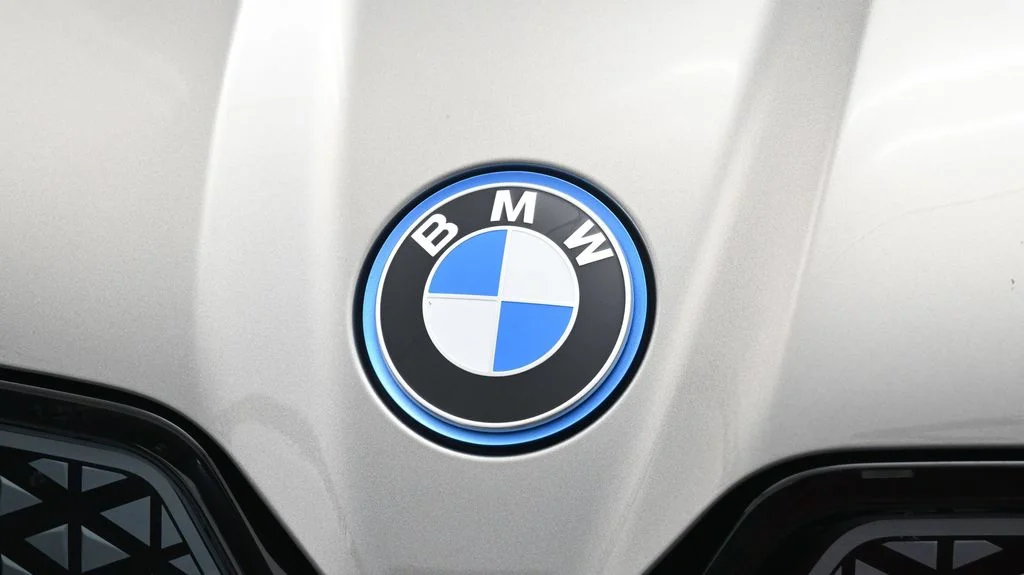 2024 BMW iX Base - Photo 19