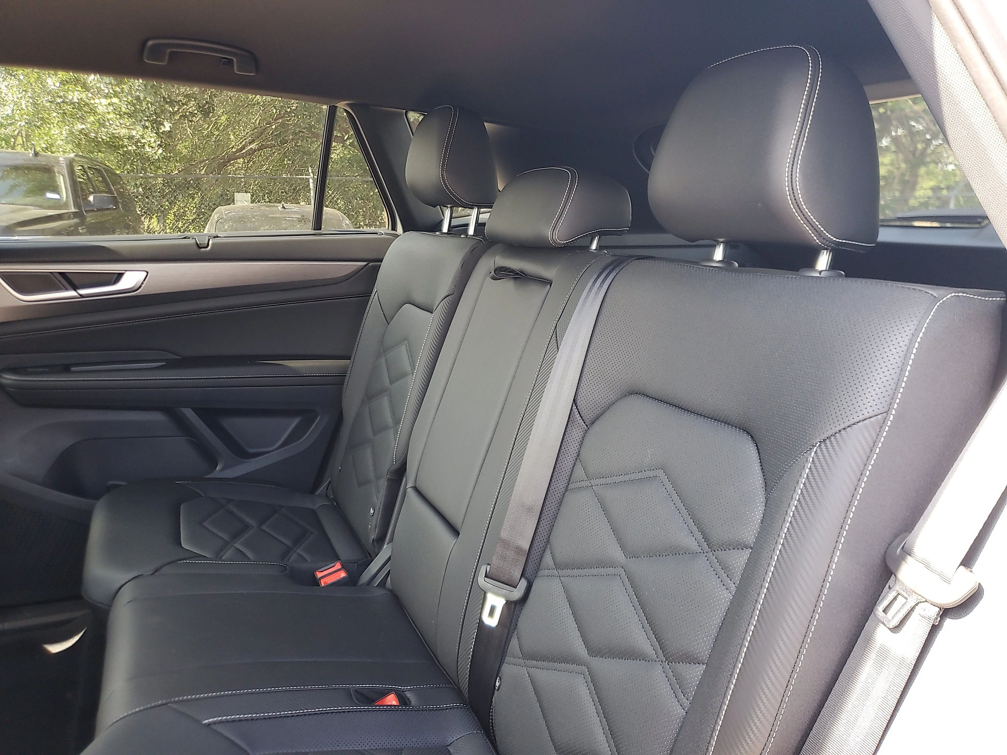 New 2026 Gray Volkswagen 2.0T SE w/Technology image 10