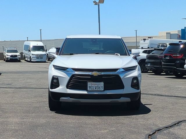 Used 2022 Summit White Chevrolet 2LT image 3