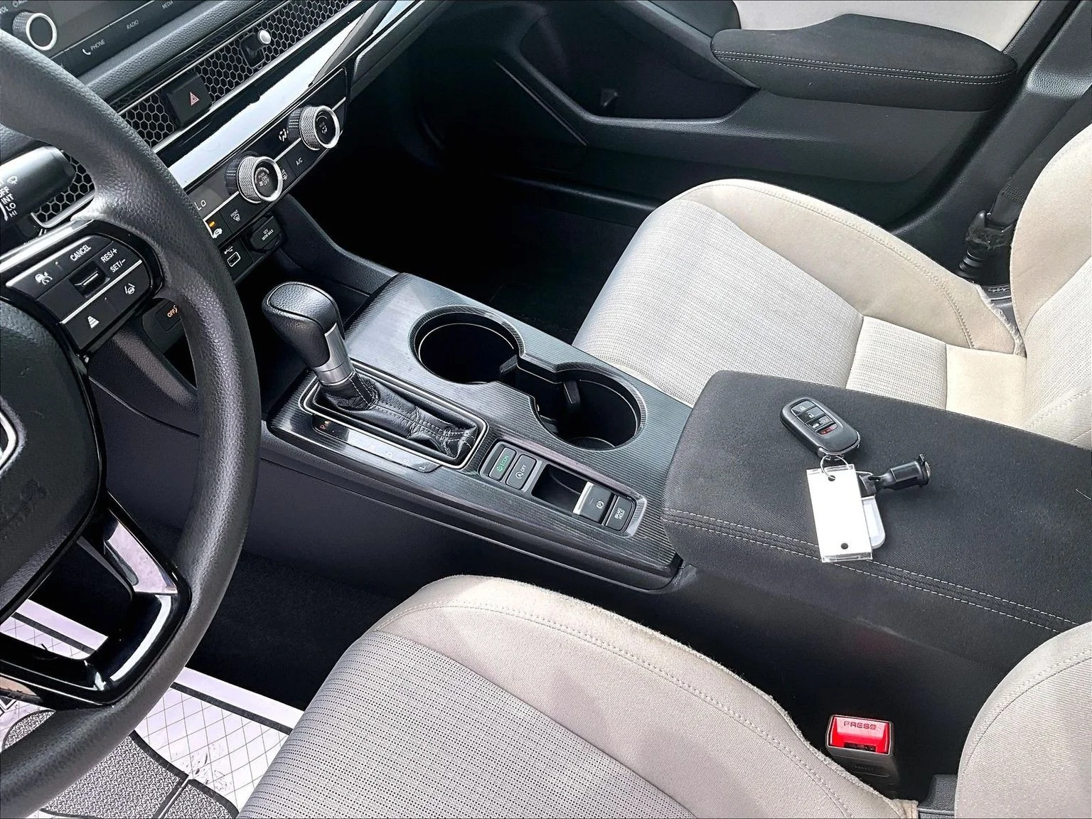Used 2022 Gray Honda LX image 16