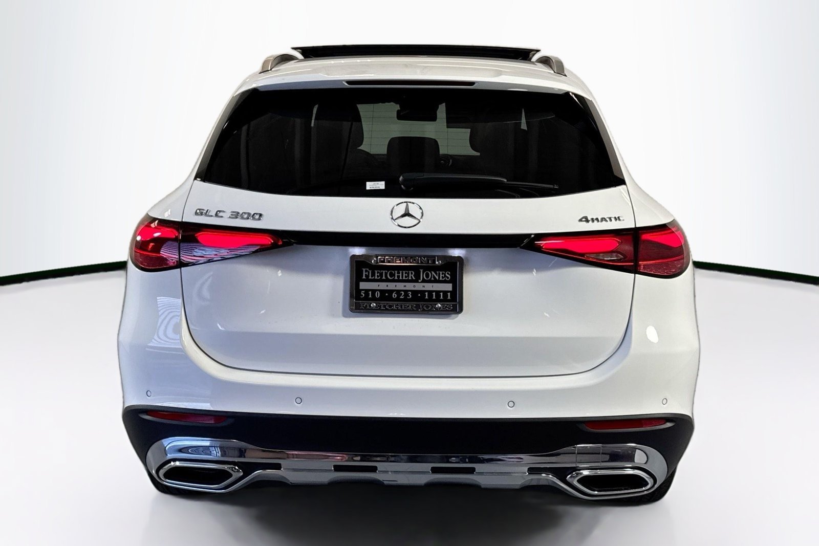 New 2026 Polar White Mercedes-Benz GLC 300 image 6