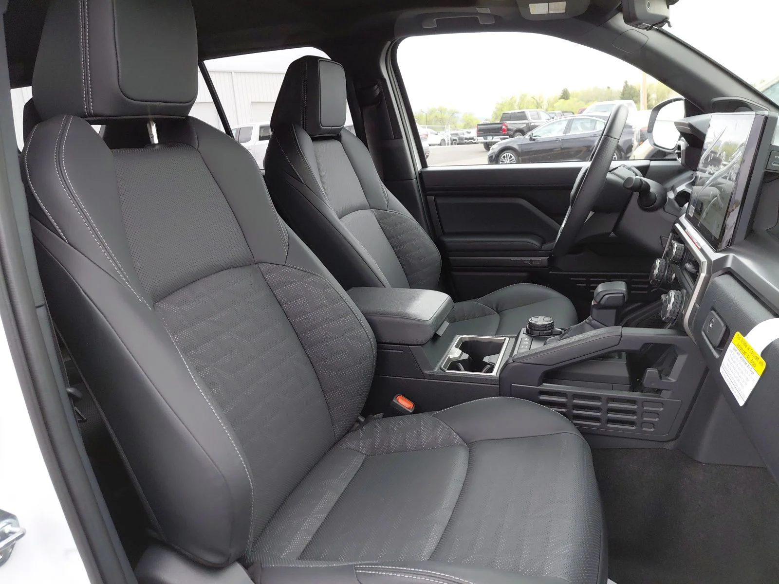 2025 Toyota 4Runner TRD Off-Road Premium - Photo 34