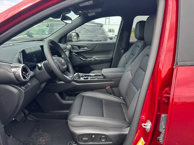 2027 Chevrolet Equinox LT - Photo 9