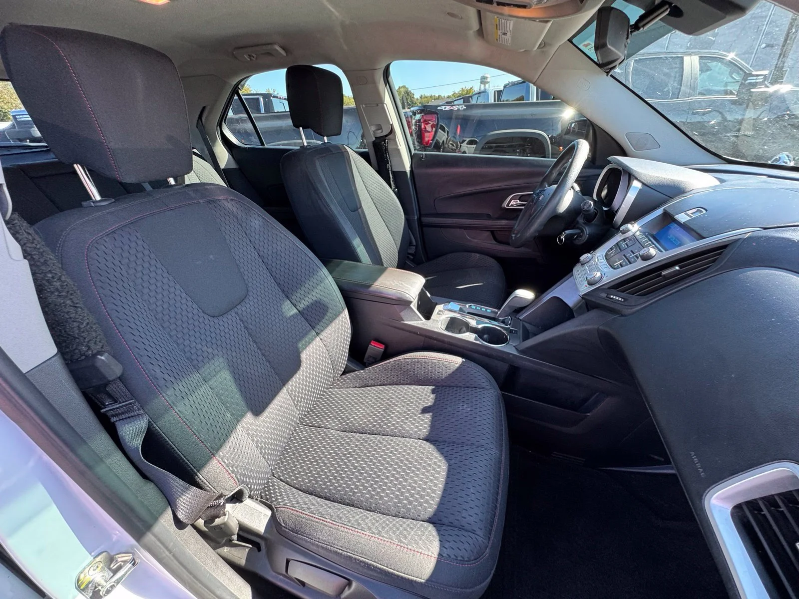 Used 2013 White Chevrolet LS image 30