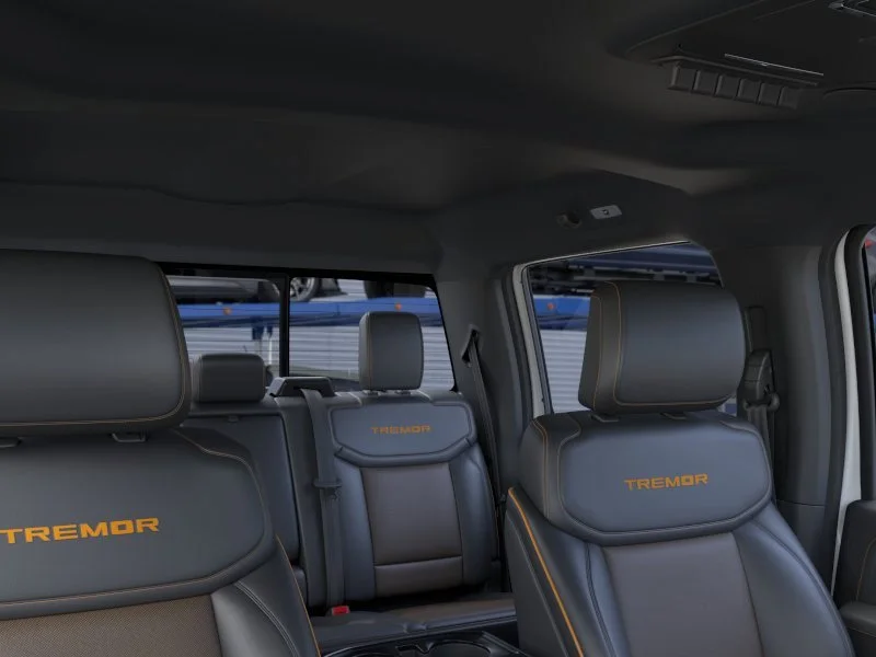 New 2026 Oxford White Ford Tremor image 22