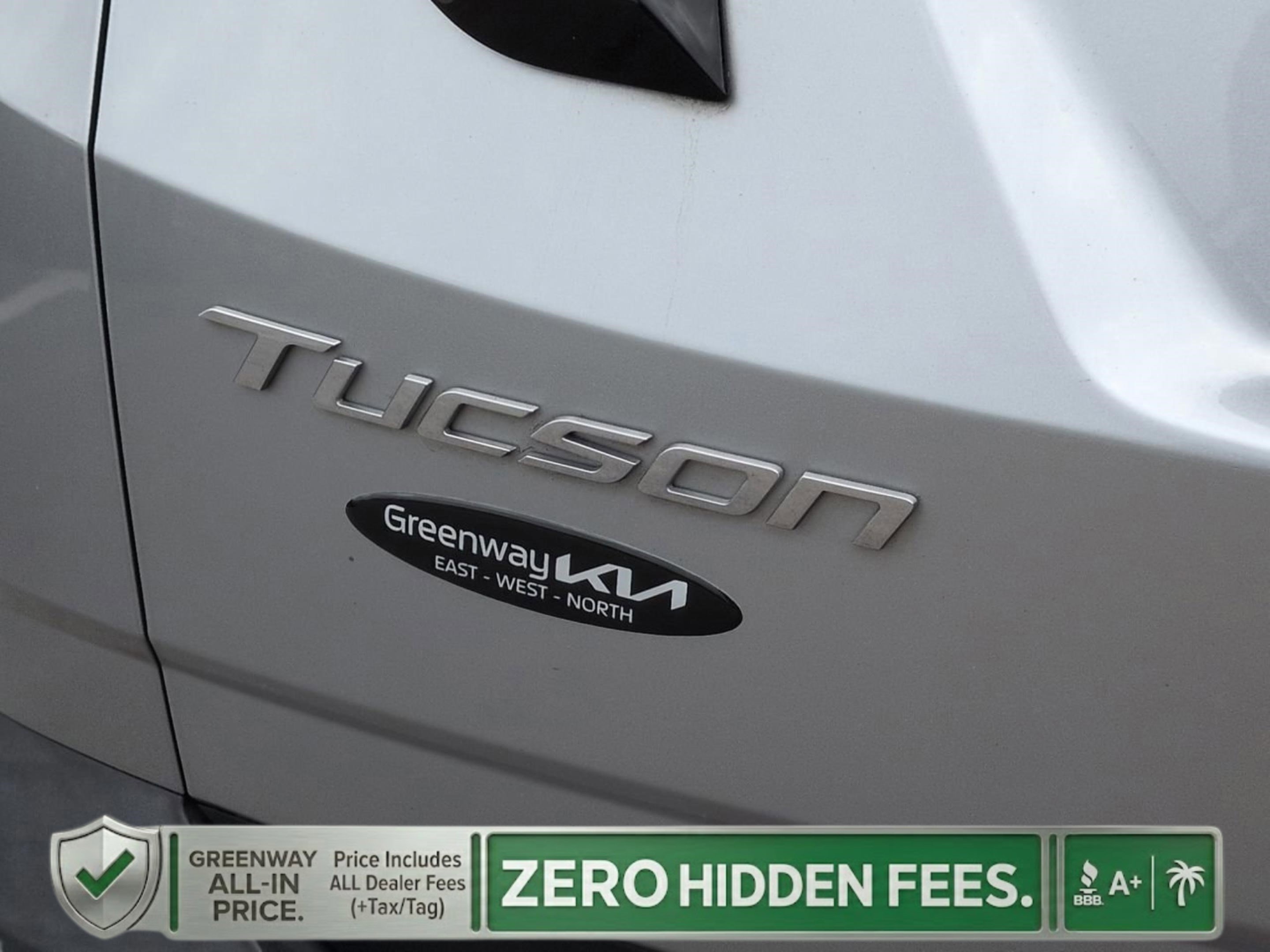 Used 2023 Shimmering Silver Hyundai Limited image 35