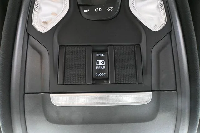 Used 2021 Blue Ram Big Horn/Lone Star image 36