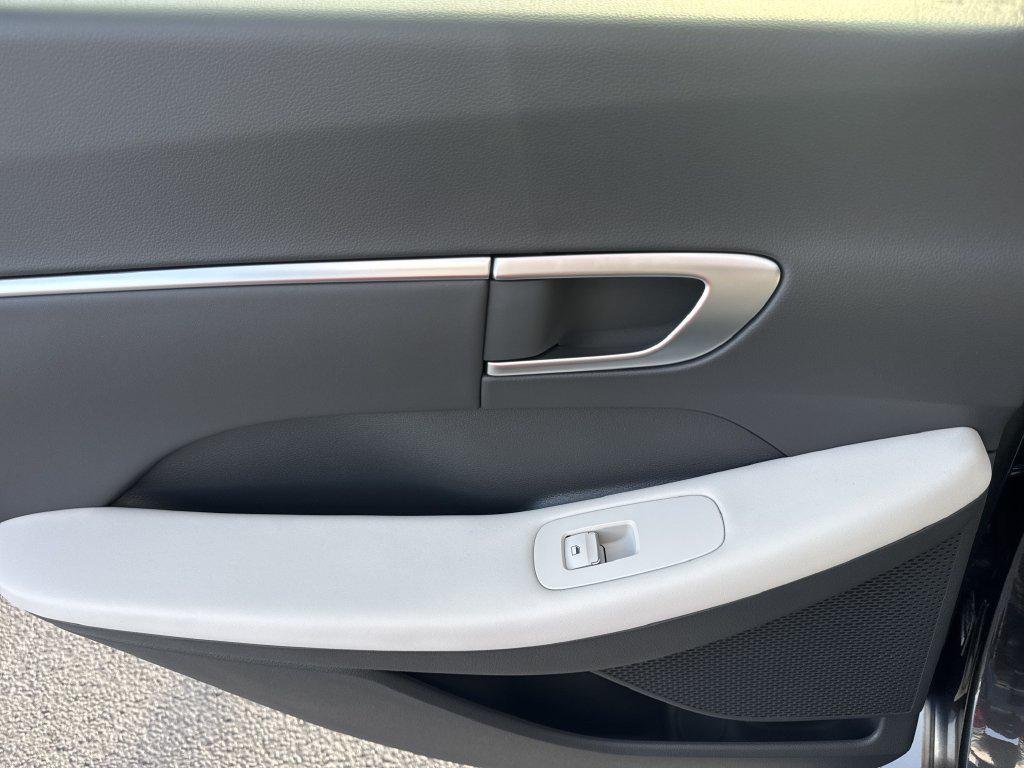 New 2026 Gray Hyundai SEL image 20