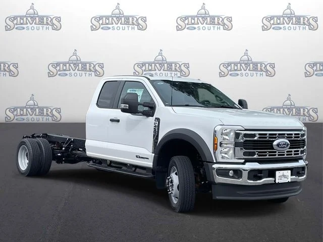 2026 Ford F-450 XL SuperCab 192-In DRW's photo
