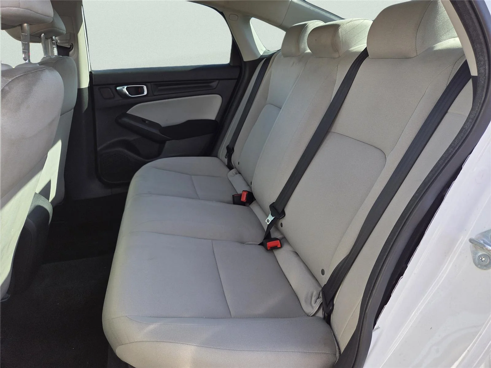 Used 2022 Platinum White Pearl Honda LX image 19