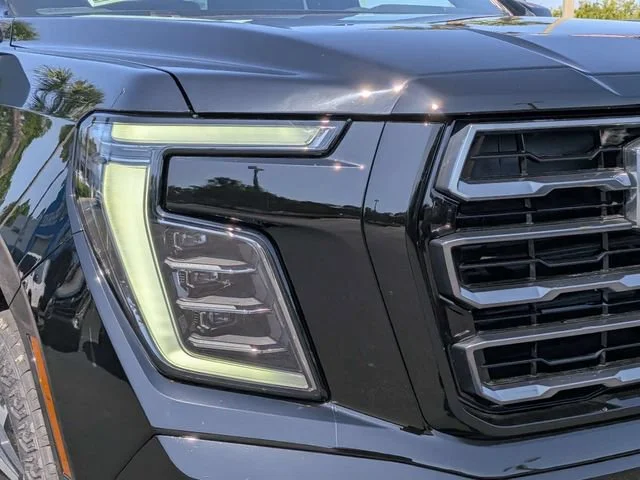 New 2026 Onyx Black GMC AT4 image 9