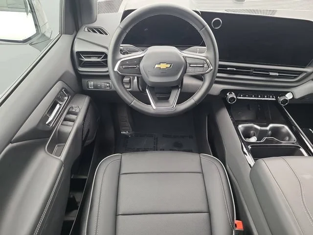 New 2026 Summit White Chevrolet LT - Extended Range image 15