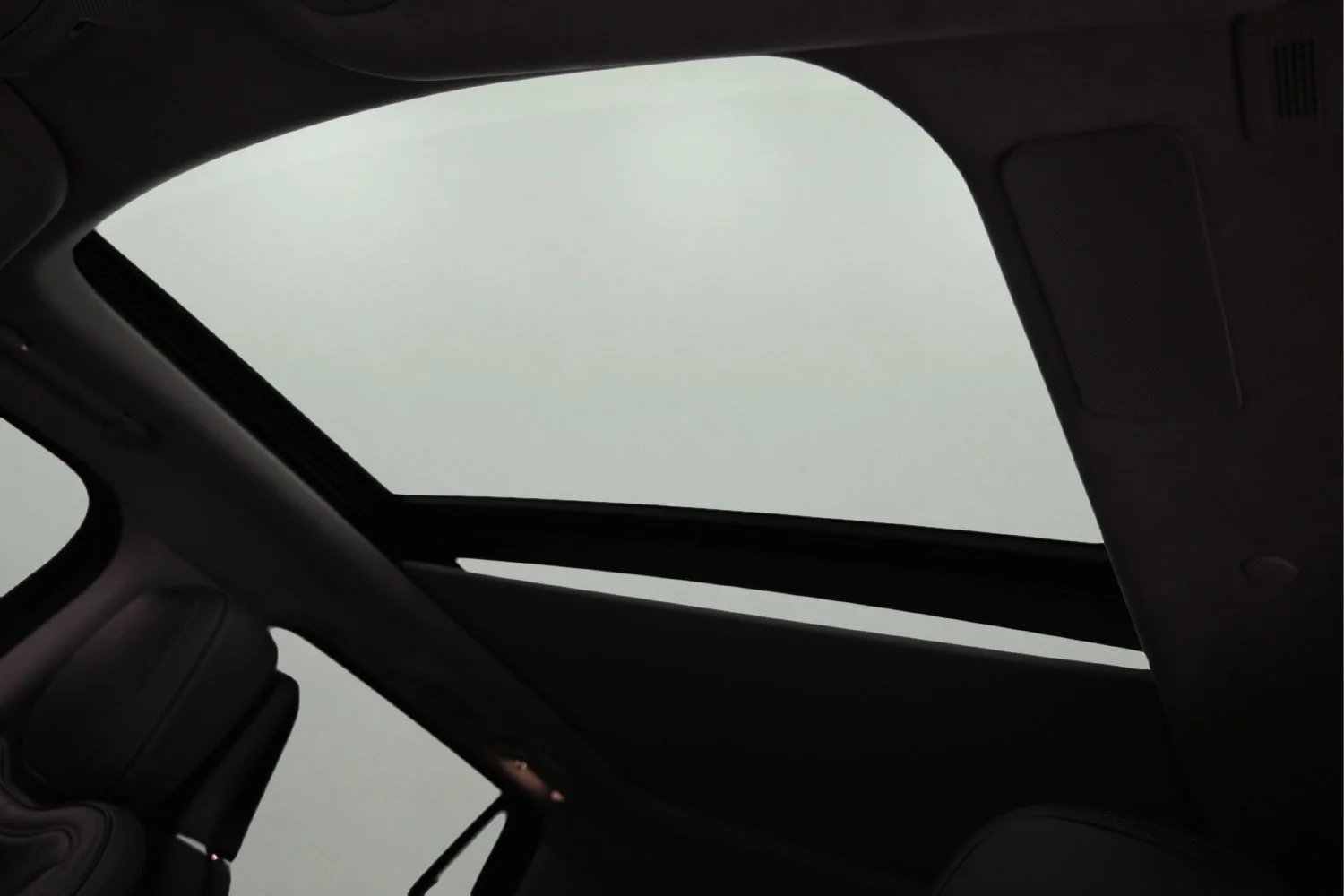 Used 2022 White Lincoln Black Label image 10